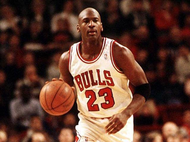 车尾在低速 车尾在低速